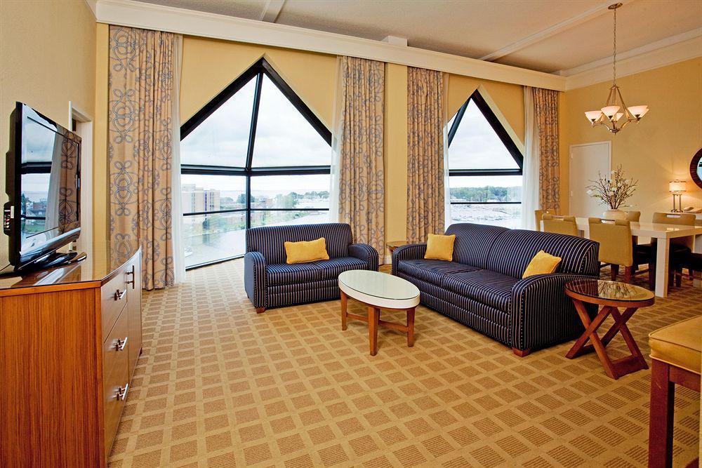 玛丽娜登录欢朋酒店-希尔顿挂毯系列 汉普顿 客房 照片